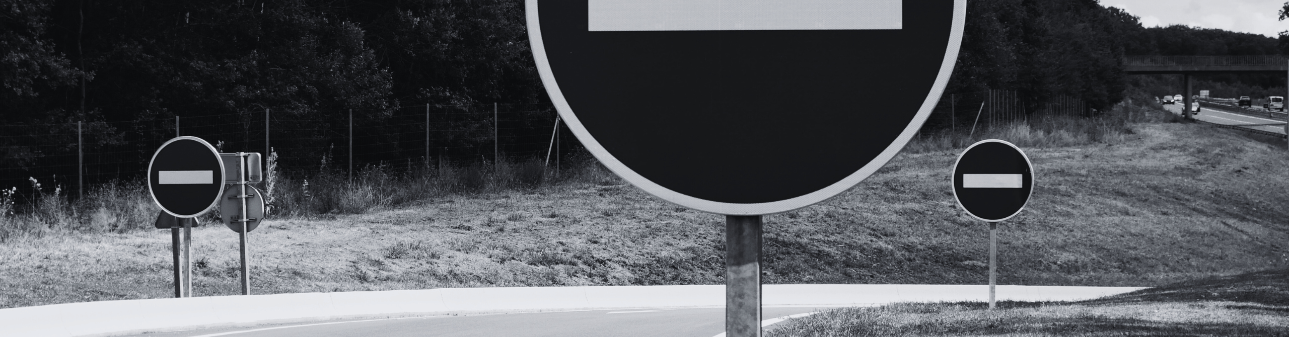 Vorsicht: Geisterfahrer Header image